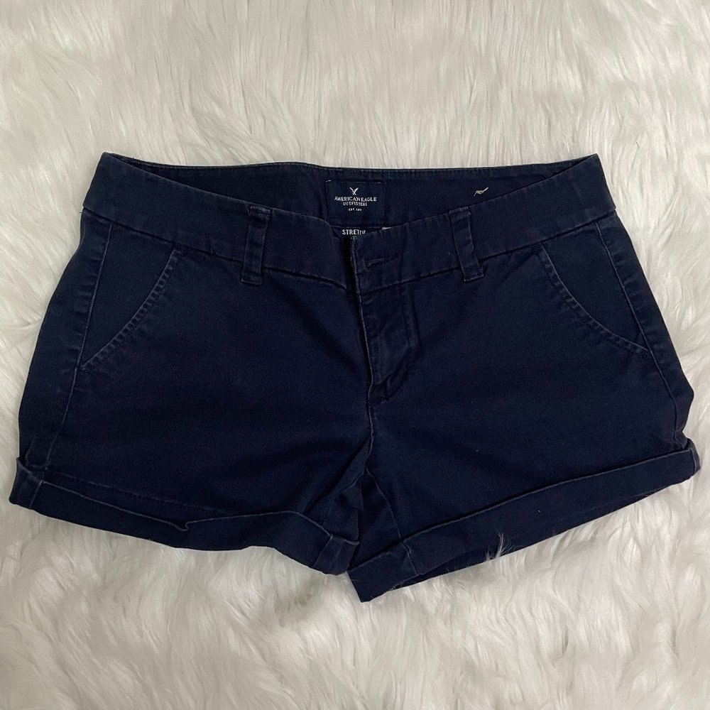 American Eagle Navy Blue Cuffed Midi Shorts sz 4